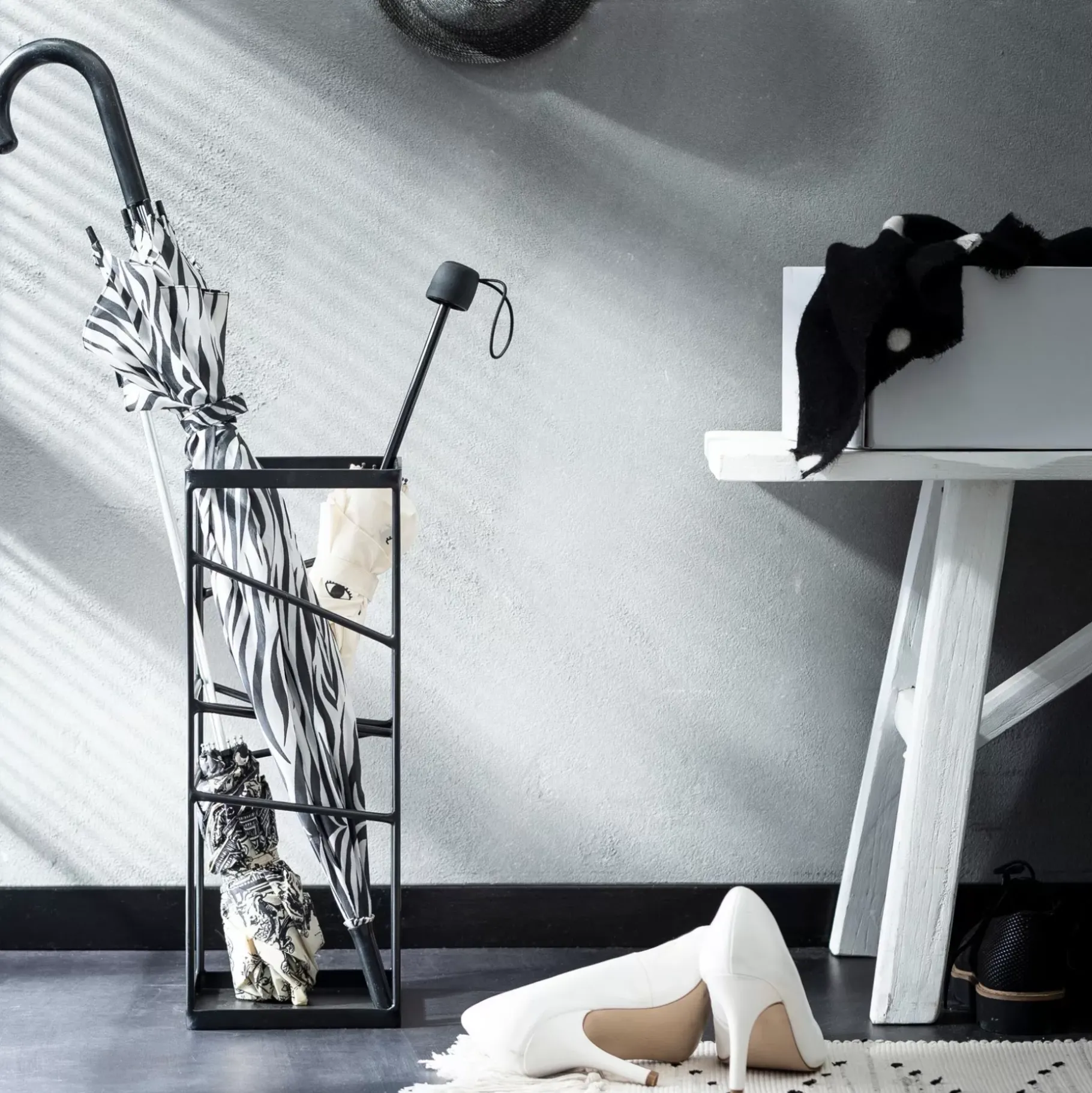 CASA Caos Paraguero Negro