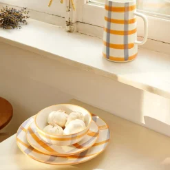 CASA Carey Jarra Naranja, Morado