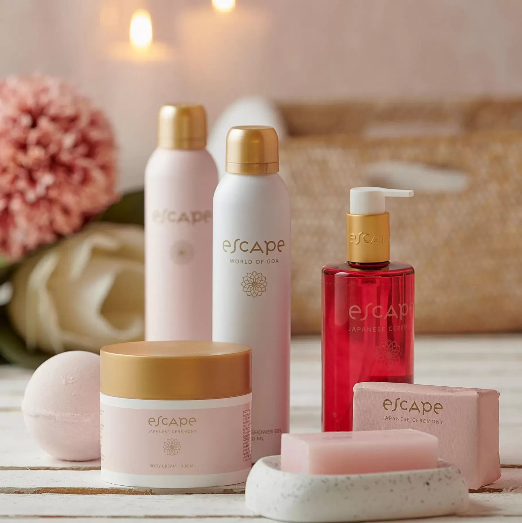 CASA Escape Japanese Ceremony Espuma De Ducha En Botella Rosa Rojo