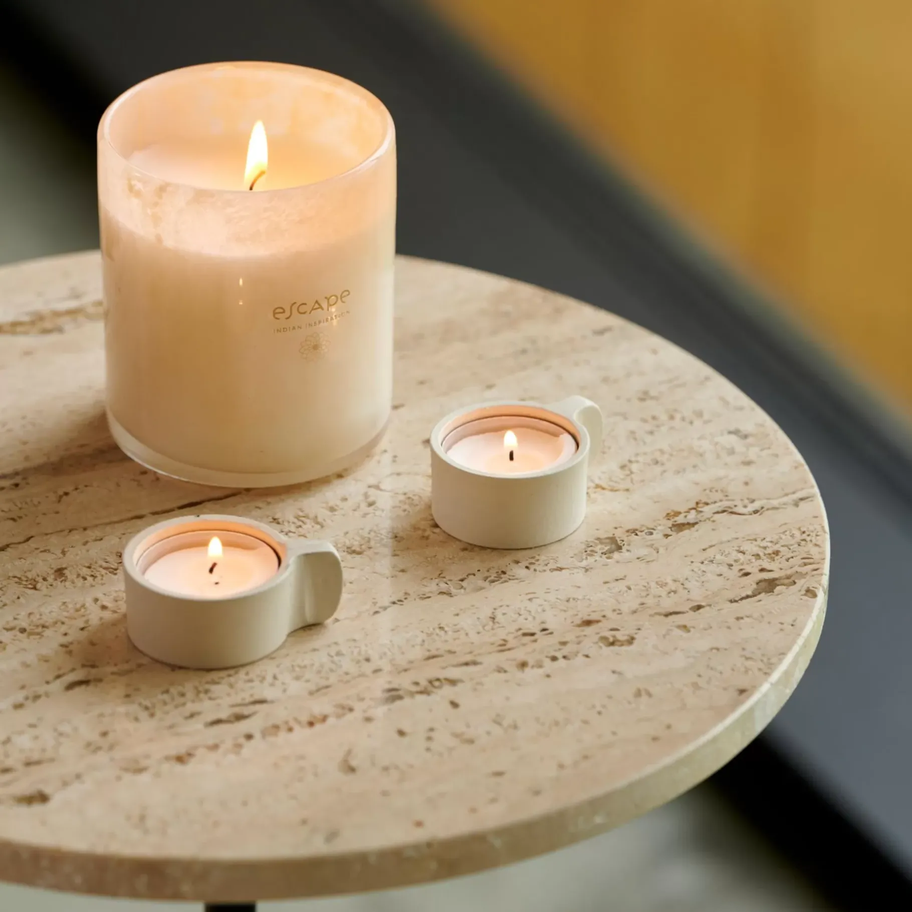 CASA Escape World Goa Vela Perfumada En Vaso Blanco, Color Rosa Viejo