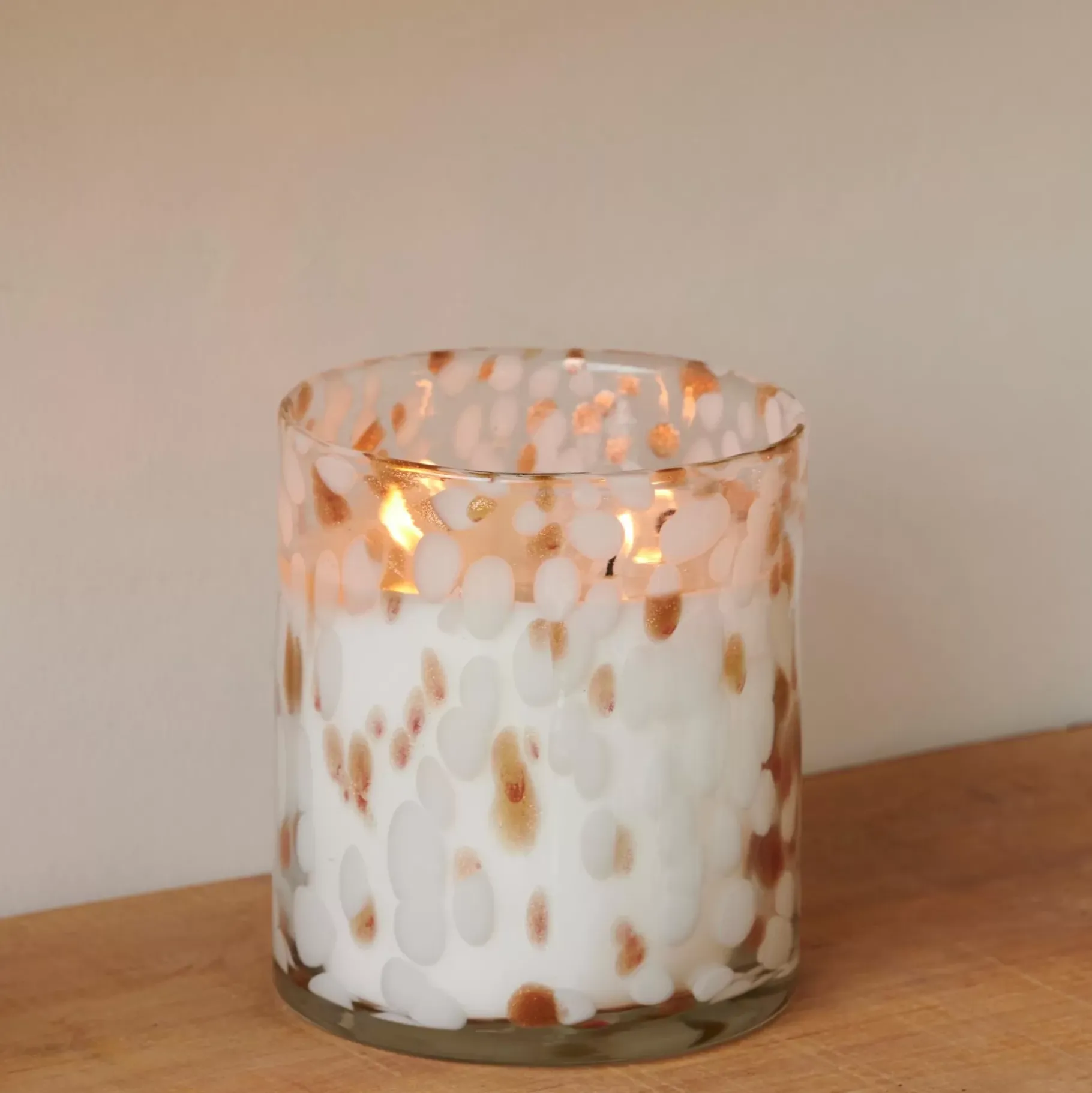 CASA Escape World Of Goa Vela Perfumada En Vaso Blanco, Dorado, Multicolor