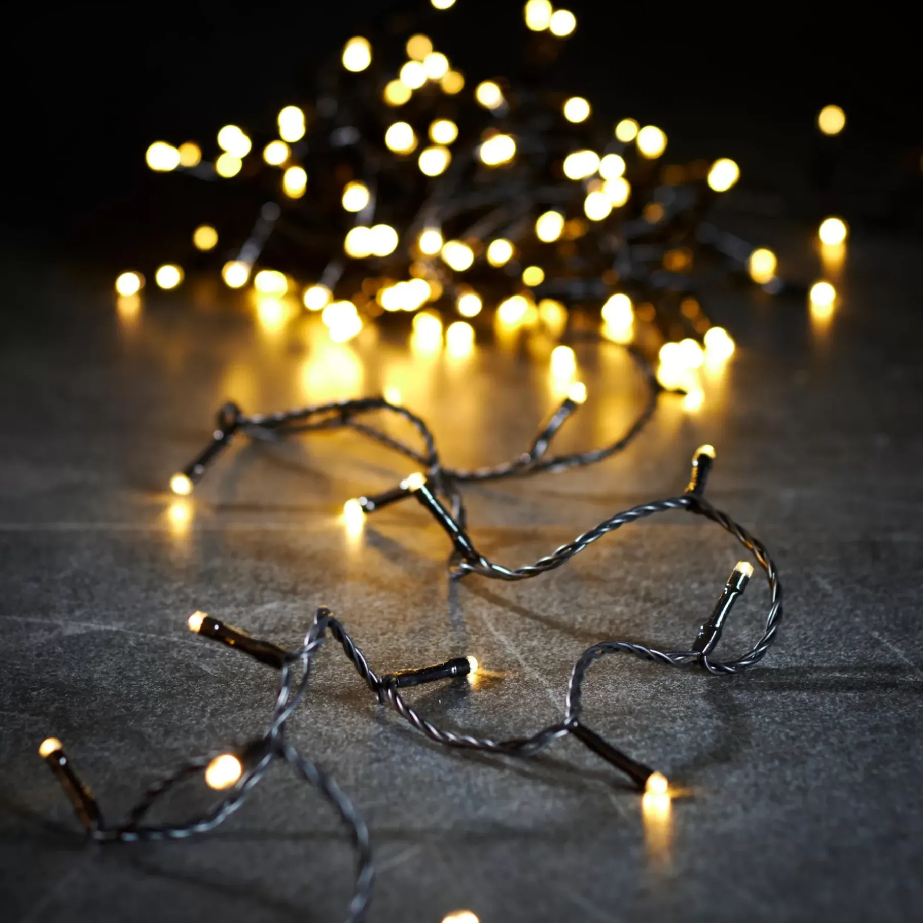 CASA Luz Guirnalda Negro