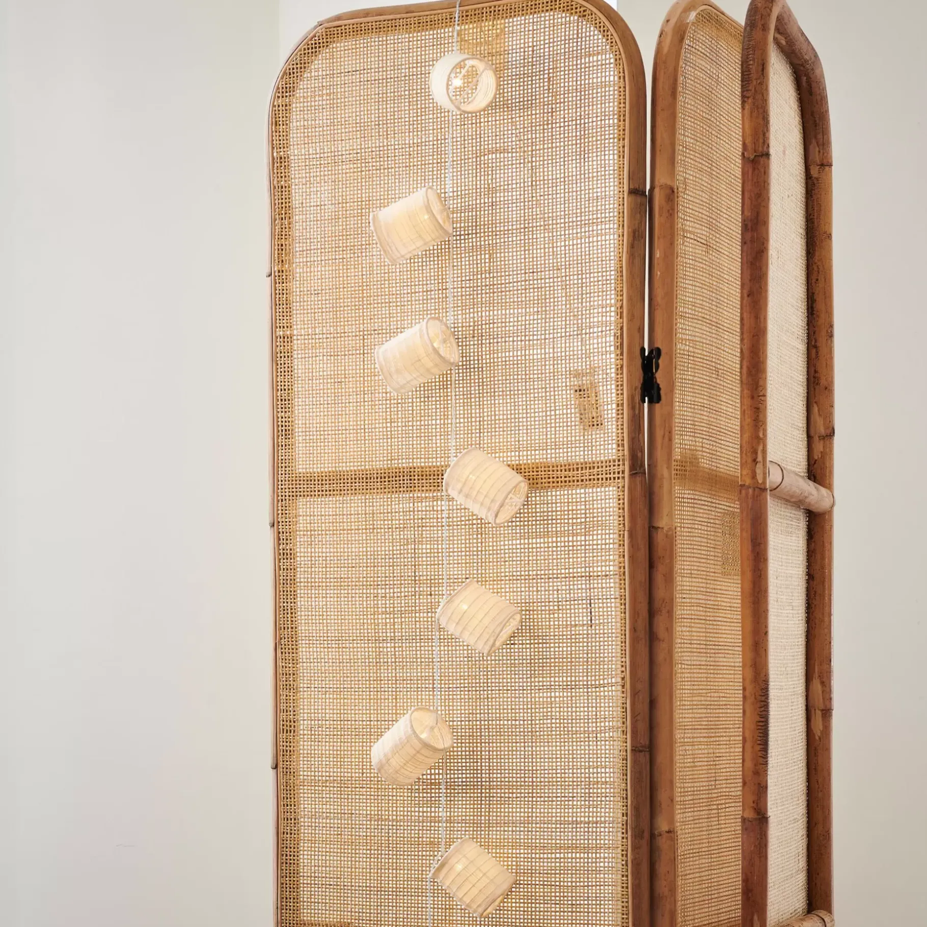 CASA Lynn Guirnalda Farolillo 10 Leds Beis