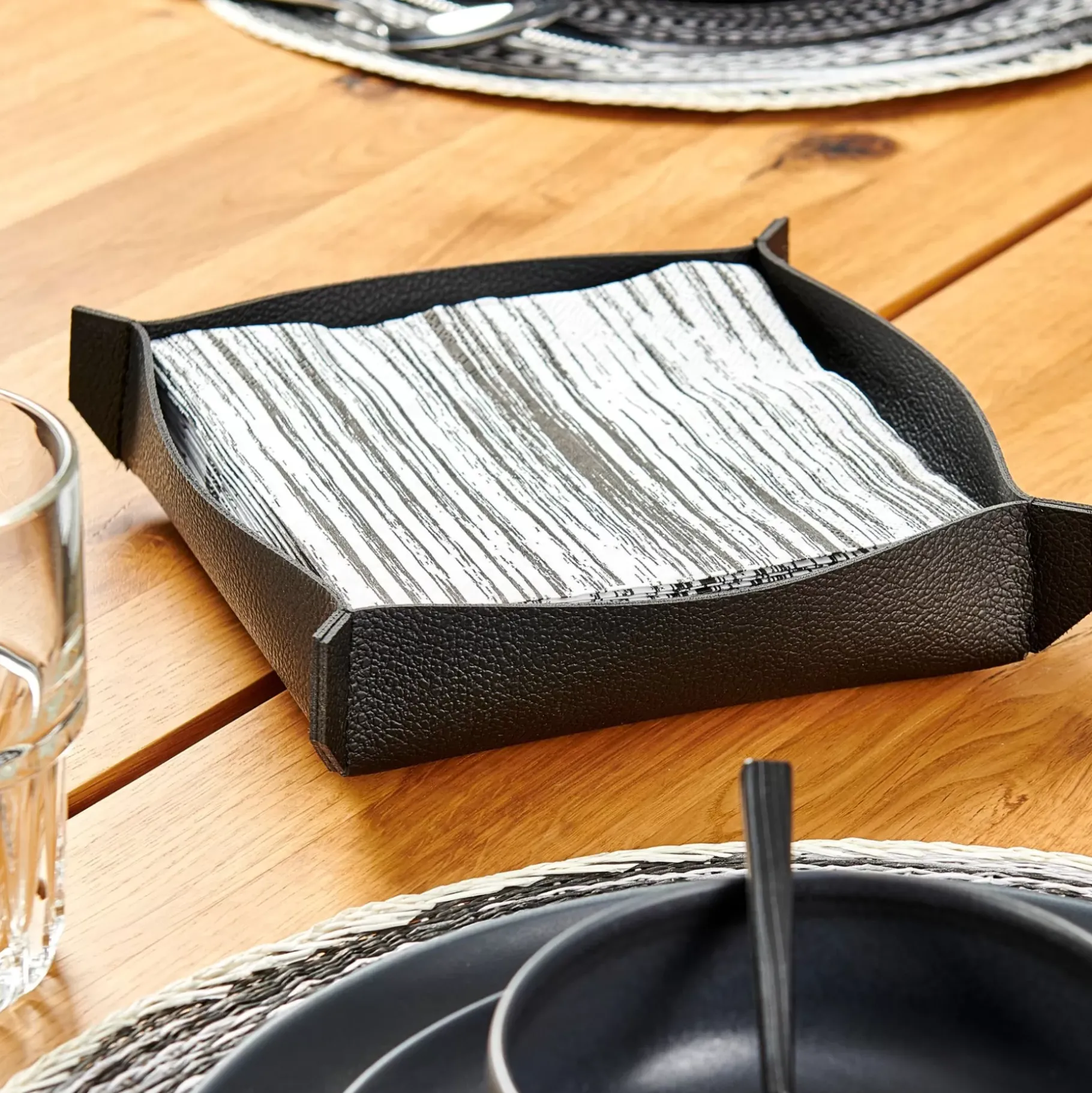 CASA Nappa Servilletero Negro