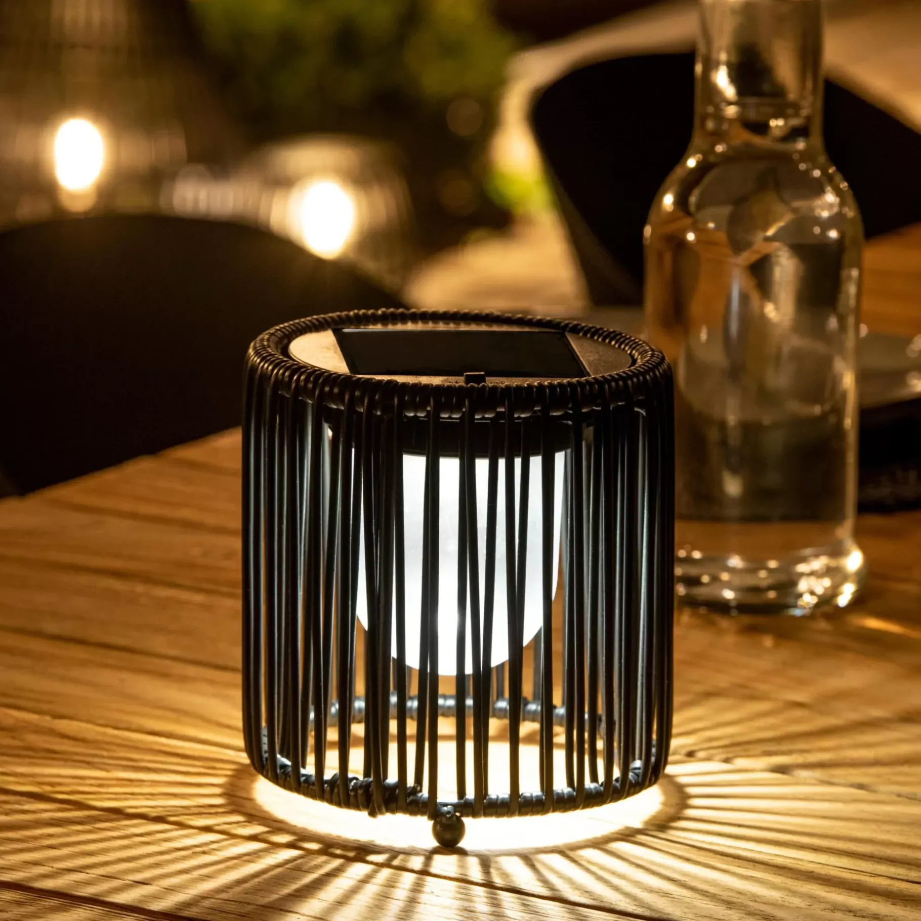 CASA Vinn Lampara Solar Negro